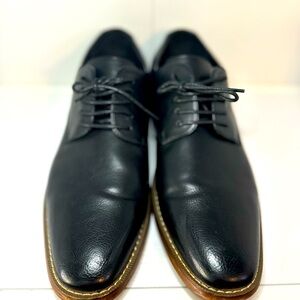 Van Heusen Men’s Leather Shoes